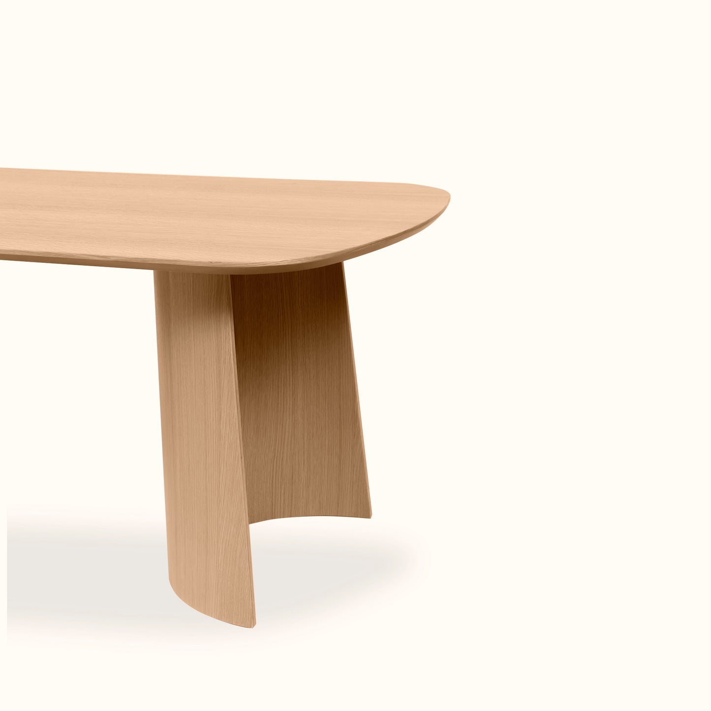 Coven dining table / Oat plywood / Natural